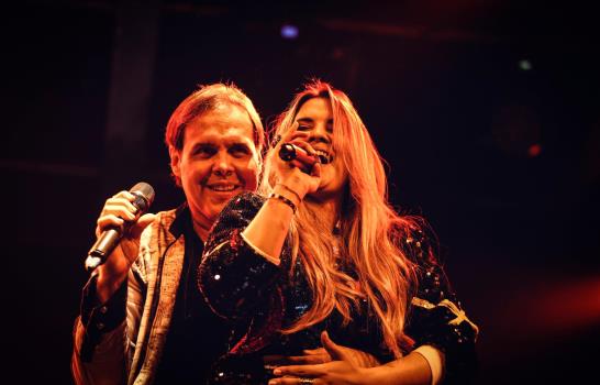 Nathalie Hazim recibe el apoyo de los cantautores en su concierto