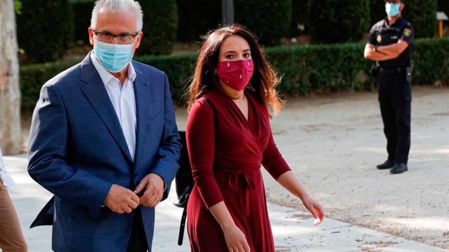 Testigos detallan espionaje a Assange por empresa española por encargo EE.UU. Testigos detallan espionaje a Assange por empresa española por encargo EE.UU.