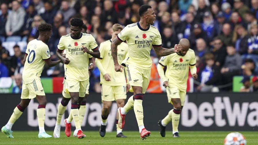 Arsenal vence 2-0 a Leicester, extiende racha en la Premier Arsenal vence 2-0 a Leicester, extiende racha en la Premier