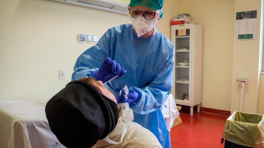 Los muertos con coronavirus son 52 en Italia y los contagiados más de 2.000 Los muertos con coronavirus son 52 en Italia y los contagiados más de 2.000