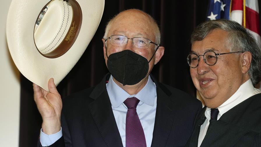 Llega a México el nuevo embajador de EEUU Llega a México el nuevo embajador de EEUU