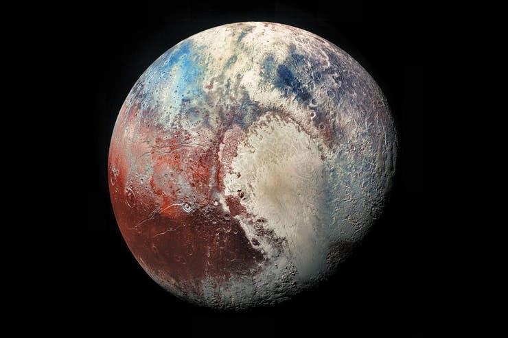 Estudio revela Plutón posee océano líquido bajo su superficie
