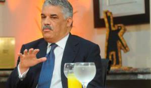 Miguel Vargas dice es “debilidad” del PRM pedir limitar activismo electoral al presidente Medina