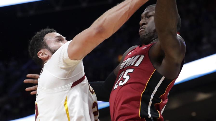 Robinson impone récord y Heat arrolla a Cavs Robinson impone récord y Heat arrolla a Cavs