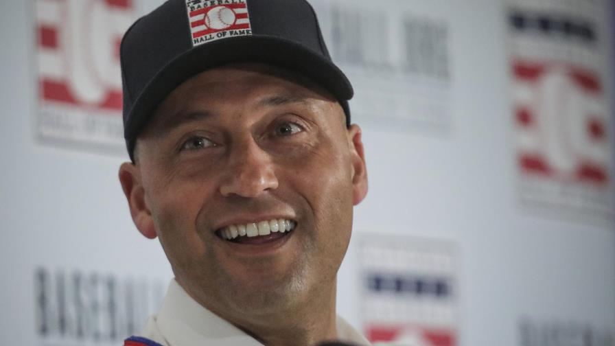 Don Mattingly molesto por robos de señas y por el voto que le faltó a Derek Jeter