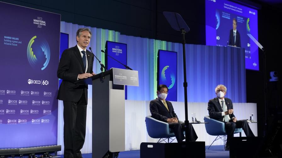 Blinken insta a países ricos a combatir la desigualdad