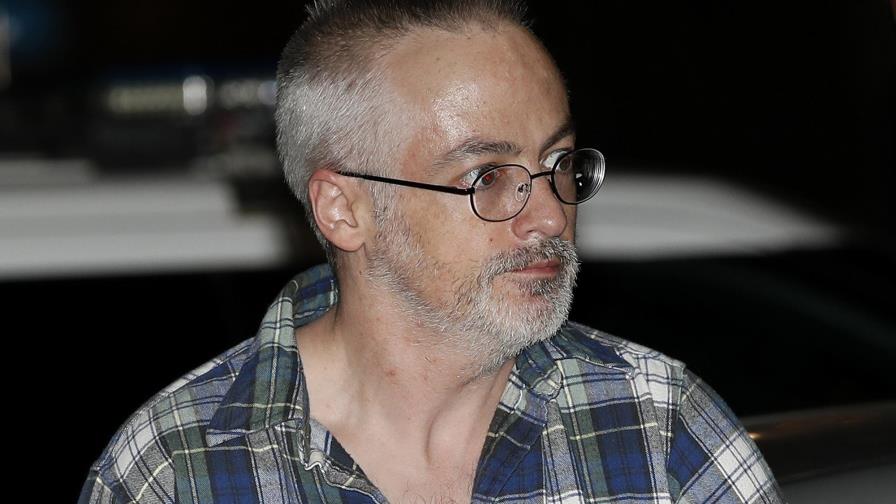 Exprofesor de Chicago será juzgado por apuñalar a su novio