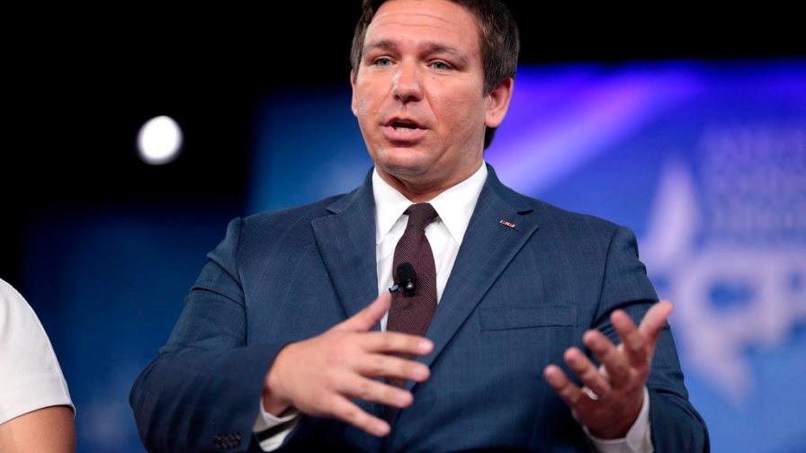 El gobernador de Florida elimina de un plumazo las medidas locales anticovid