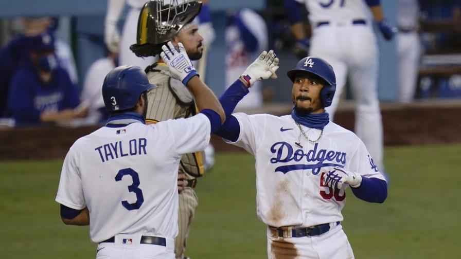 Betts iguala récord MLB con 3 jonrones, Dodgers ganan Padres Betts iguala récord MLB con 3 jonrones, Dodgers ganan Padres