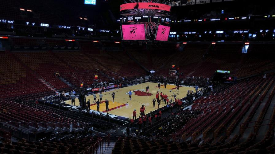 La NBA afronta con cautela el reinicio de los entrenamientos La NBA afronta con cautela el reinicio de los entrenamientos