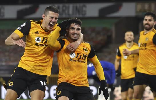 City se resigna a empate; Chelsea cae en la Premier City se resigna a empate; Chelsea cae en la Premier