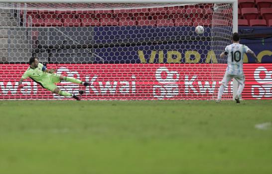 Con Martínez como héroe, Argentina va a final contra Brasil