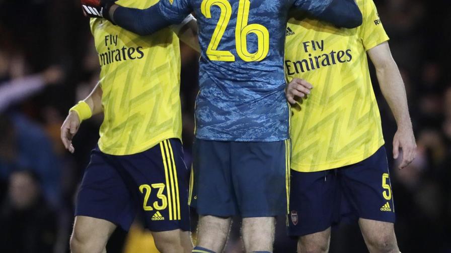 Arsenal vence a Porsmouth y avanza en Copa FA Arsenal vence a Porsmouth y avanza en Copa FA