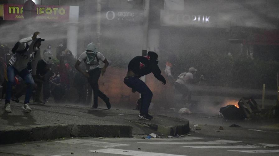 Colombia pide aplazar Copa América por COVID, no por tensión