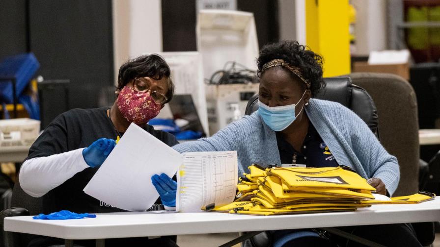 Demócratas logran control de Senado con victorias en Georgia