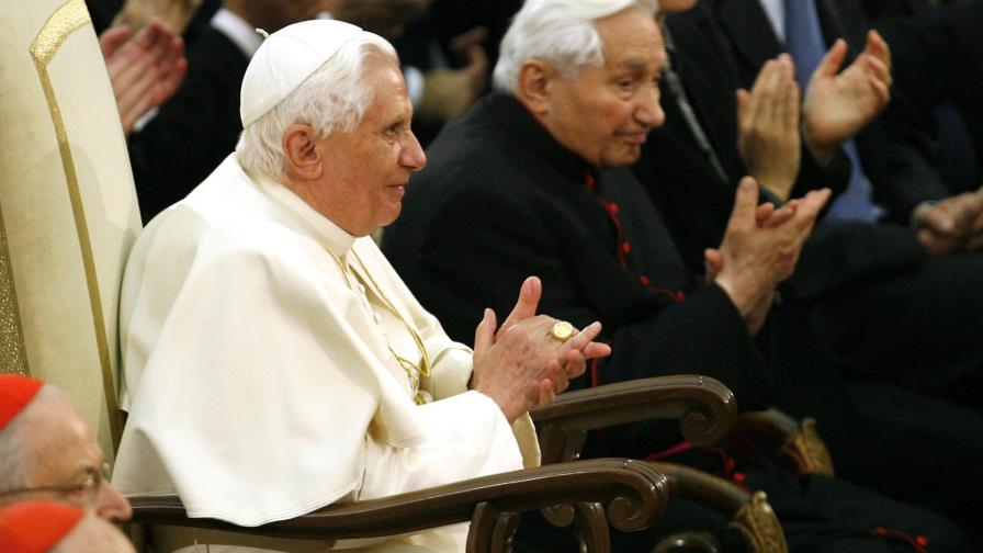Papa emérito Benedicto XVI visita a su hermano en Alemania