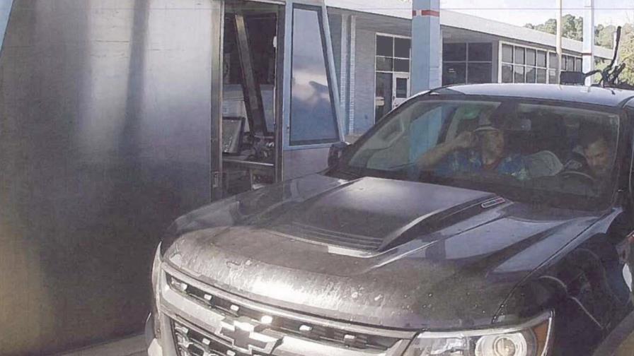 Sentencian a neonazi a 9 años de prisión en EEUU