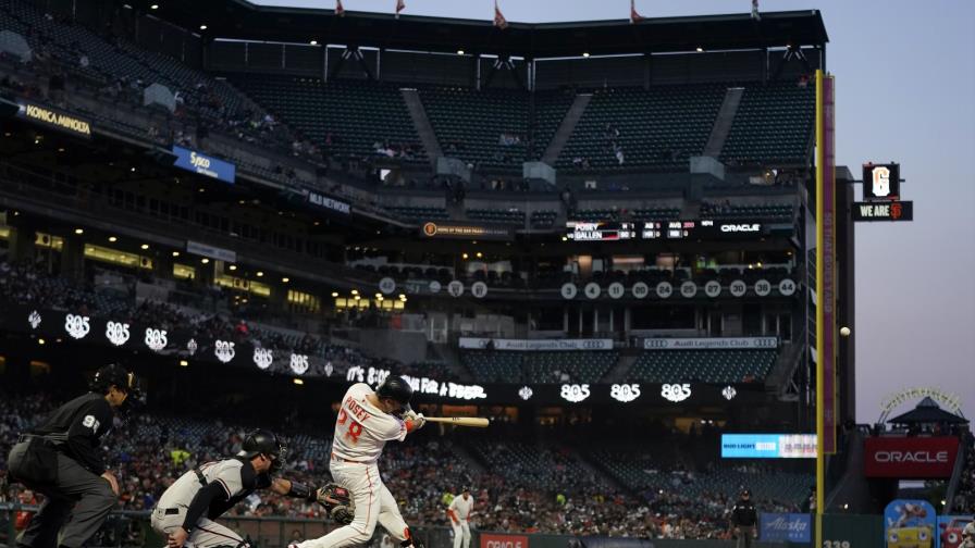 Gigantes ganan 8-7 a Diamondbacks, su 3ra victoria en fila
