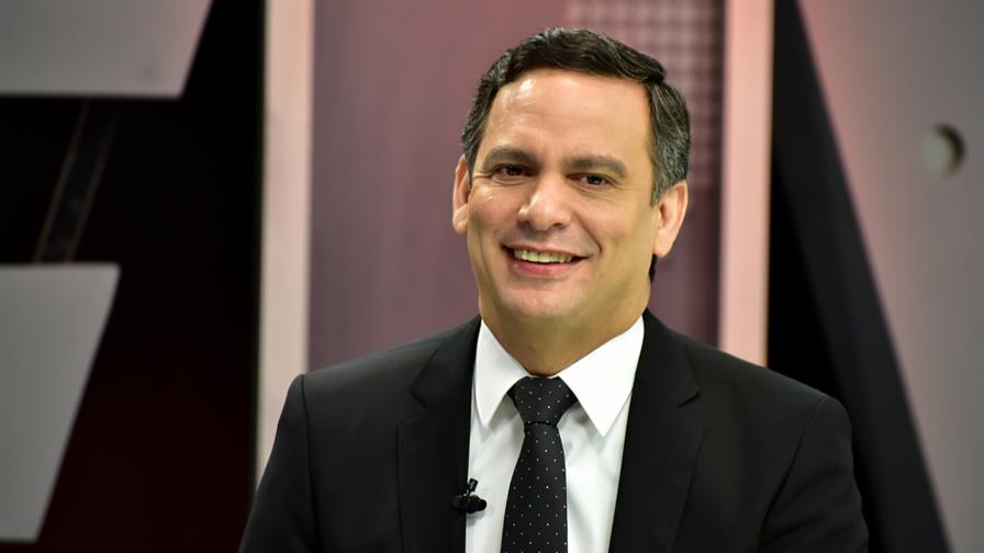 Luis Henry Molina encabeza lista de 79 preseleccionados aspiran a la SCJ