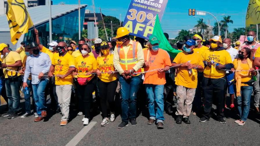 Legisladores expectantes ante manifestación del 30 % de AFP el próximo 27 de febrero 