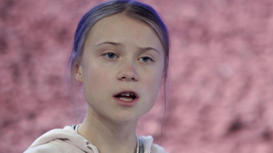 Trump dice a Greta Thunberg: ocúpate de otra cosa