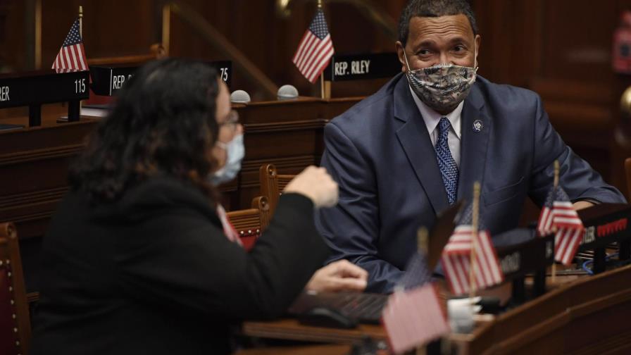 Legisladores de minorías en EEUU aprueban leyes “audaces”