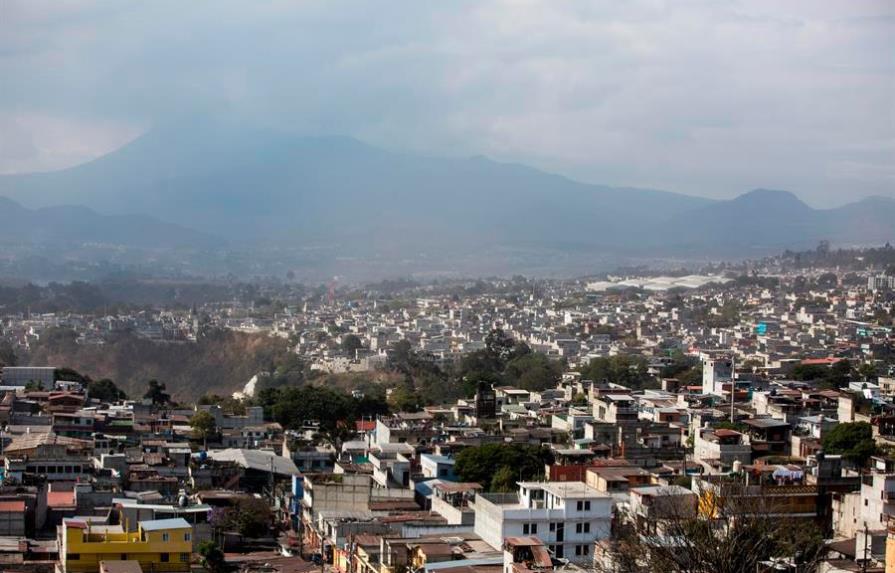 Erupción de volcán Pacaya en Guatemala afecta a 1.300 familias agricultoras