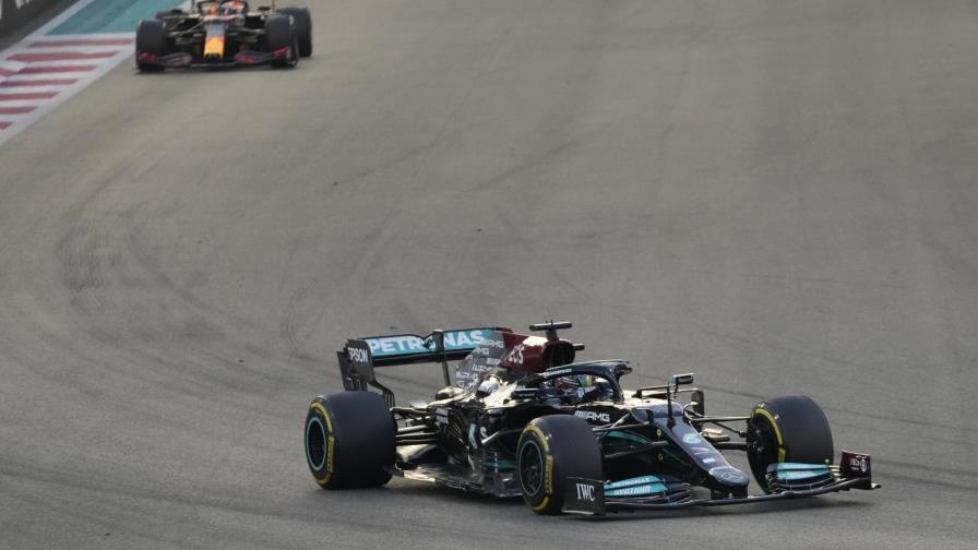 Fracasan protestas de Mercedes y Hamilton cede título de F1