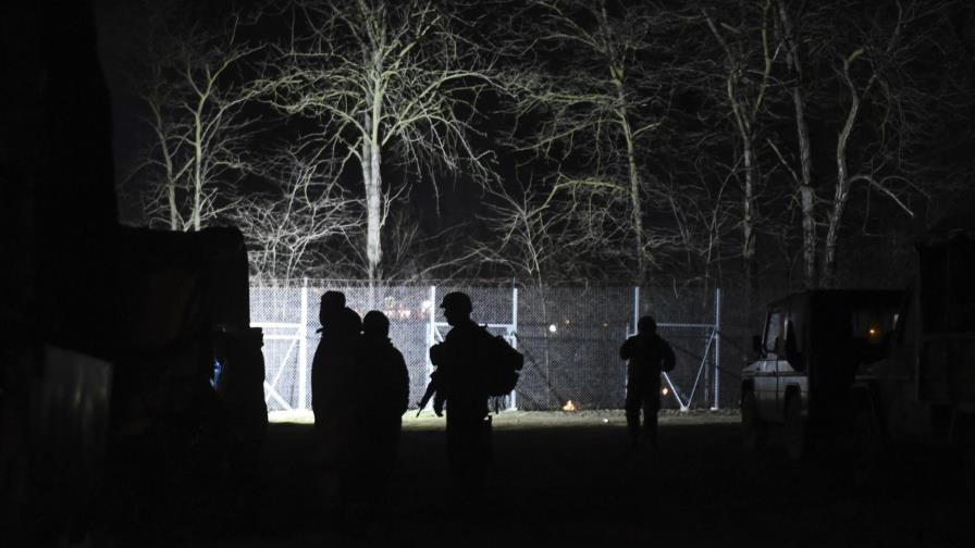 ONU: 13.000 personas abarrotan la frontera turca con Grecia ONU: 13.000 personas abarrotan la frontera turca con Grecia
