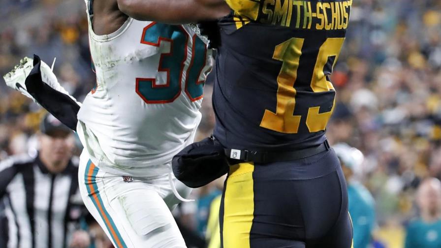 Steelers se sobreponen a un lento inicio y ganan 27-14