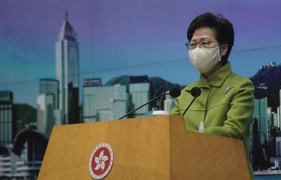 Hong Kong: líder respalda cambios electorales en territorio