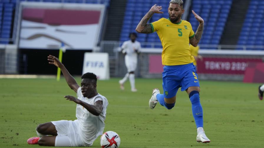 Argentina respira con triunfo sobre Egipto; Brasil empata