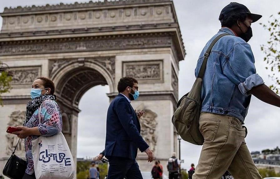 Francia da el primer paso para poner en marcha su pasaporte sanitario