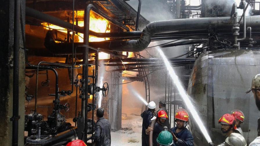 Estalla incendio en refinería de Siria