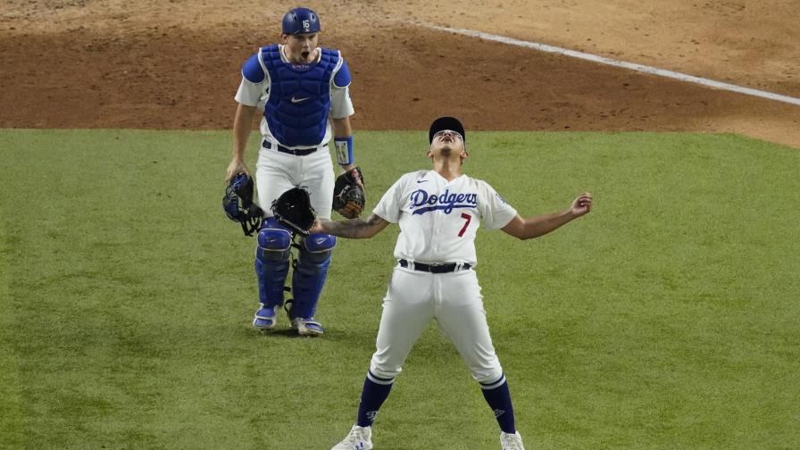 Mexicano Urías será abridor con Dodgers en el 4to partido