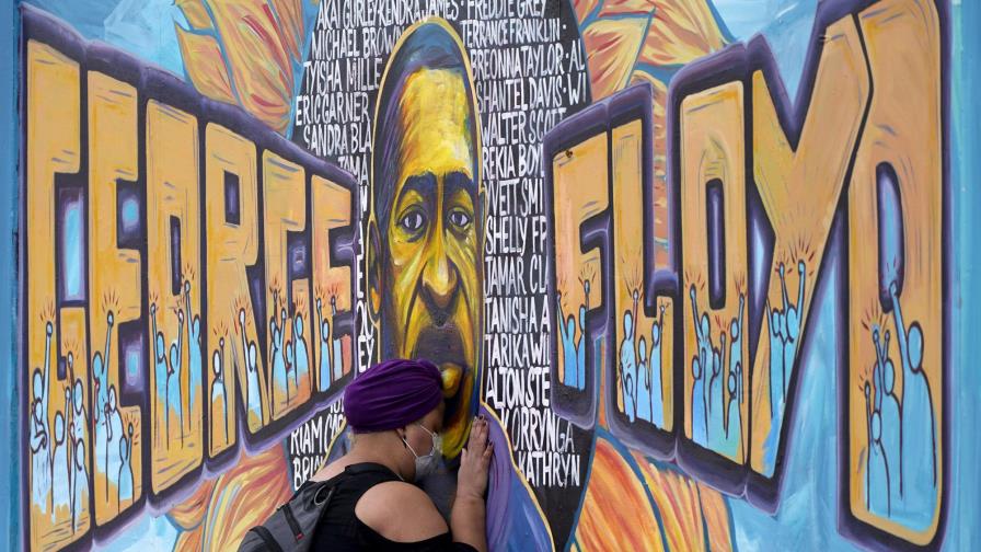 Suspenden a docente de N. Jersey por comentarios sobre Floyd