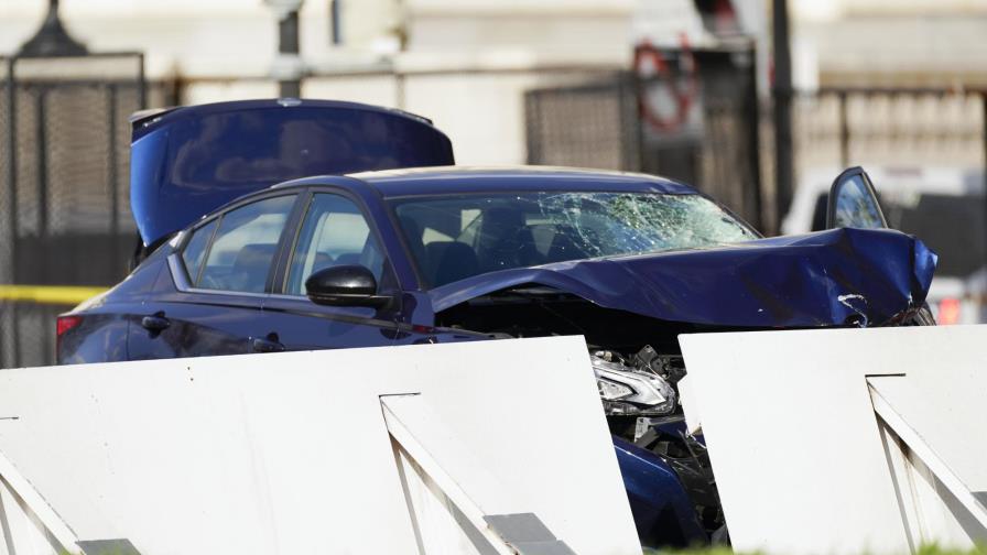EEUU: Hombre embiste a policías del Capitolio, uno muere