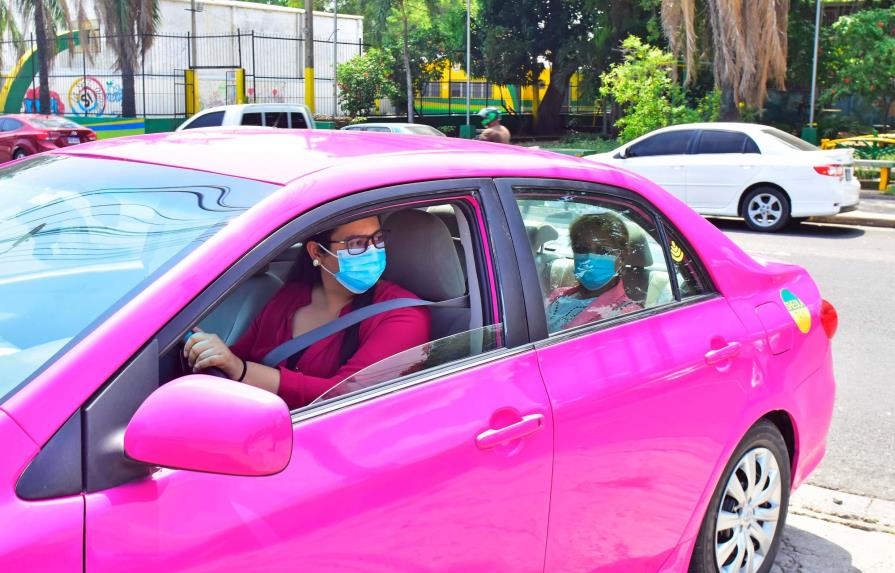 Taxis rosados para las mujeres en segunda ciudad más importante de Honduras
