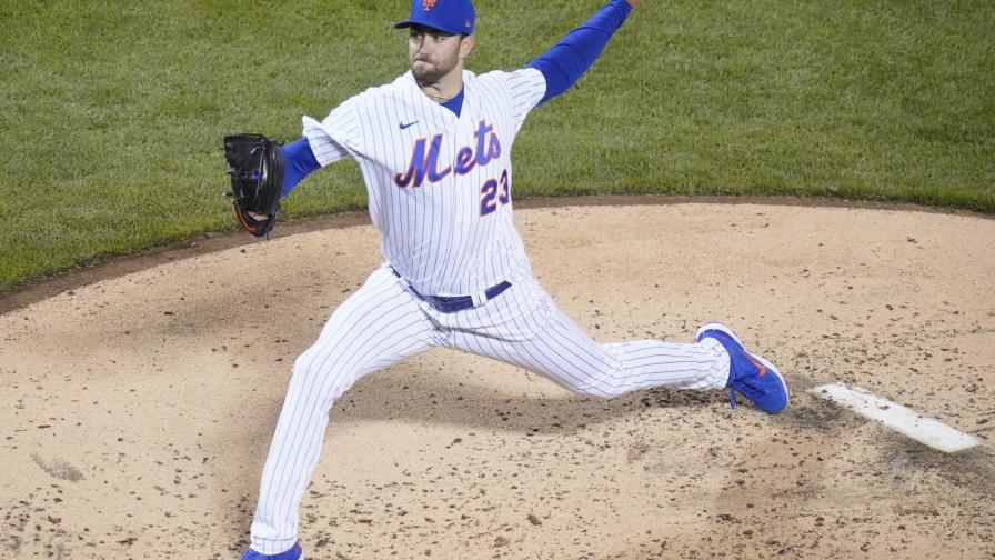 Peterson poncha a 10 y Mets vencen de nuevo a Filis