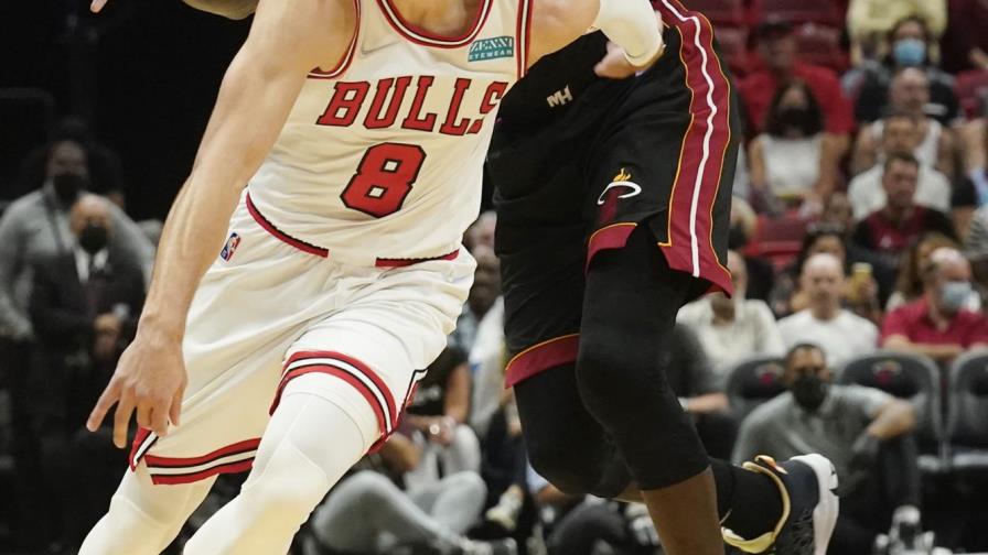 Bulls anuncian que LaVine y Brown queda fuera por COVID