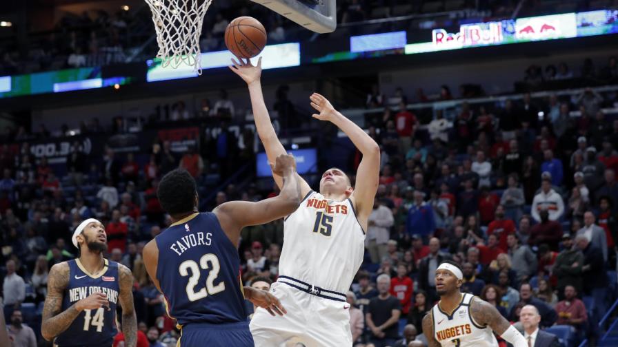 Jokic y Nuggets controlan tableros en triunfo sobre Pelicans