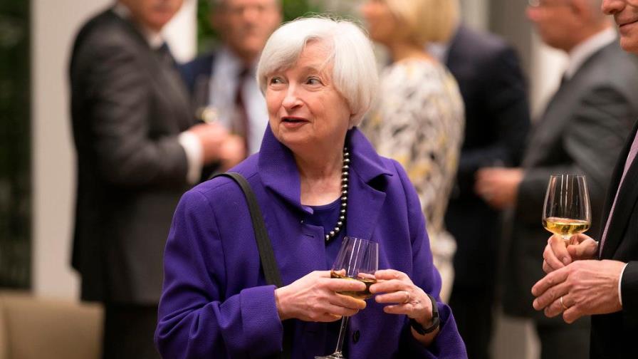 Yellen anticipa que inflación en EEUU no se normalizará hasta finales de 2022