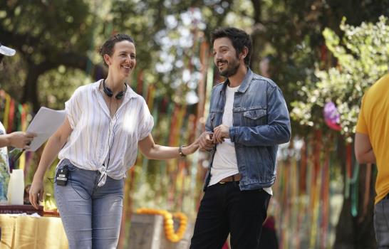 Diego Luna reflexiona sobre la paternidad en “Wander Darkly” Diego Luna reflexiona sobre la paternidad en “Wander Darkly”