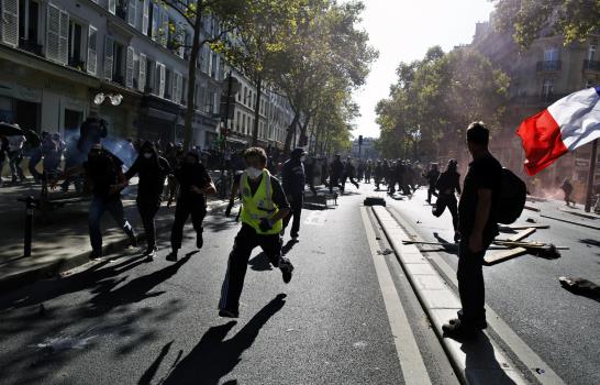Avivan protestas ambientales en Gran Bretaña y Francia