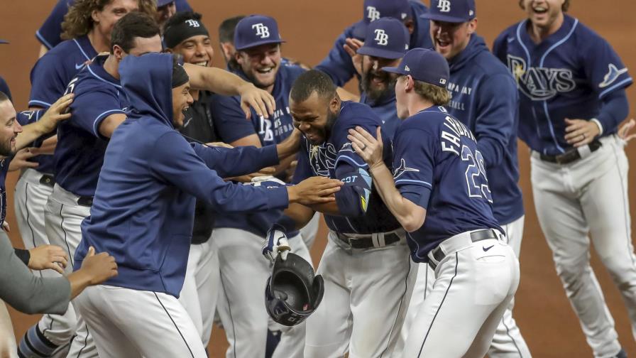 Margot pega sencillo en la 10ma; Rays superan a Reales Margot pega sencillo en la 10ma; Rays superan a Reales