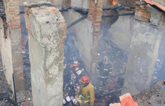 Queman corte electoral en medio de huelga parcial tras comicios en Bolivia