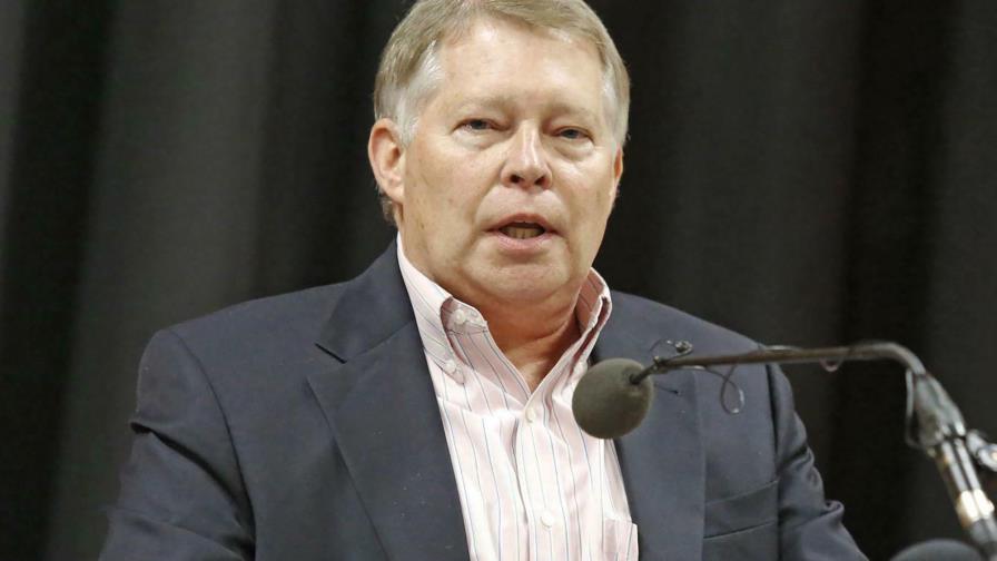 Otro ejecutivo deja Boeing tras año desafiante para empresa