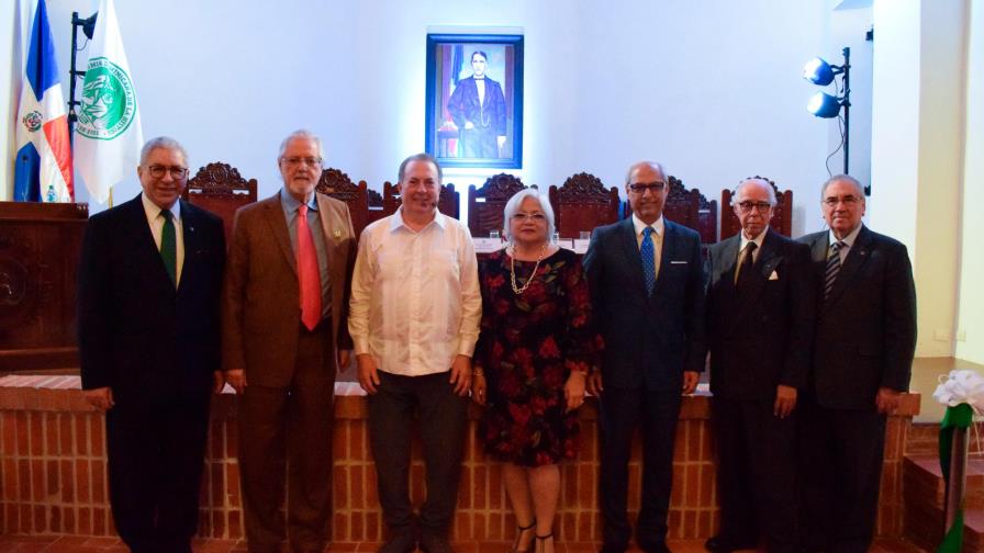 Academia inaugura Capilla de la Soledad Academia inaugura Capilla de la Soledad