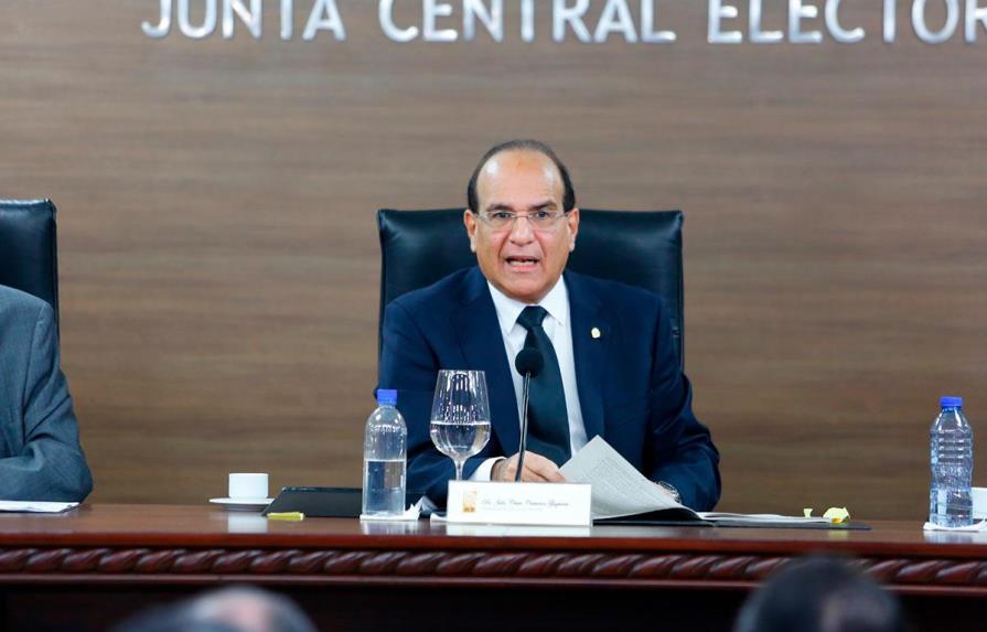 Junta Central Electoral investiga duplicidad de cédulas de César el Abusador