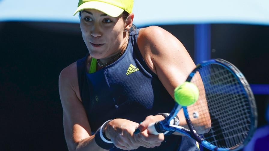 La campeona defensora Sofia Kenin supera la primera ronda